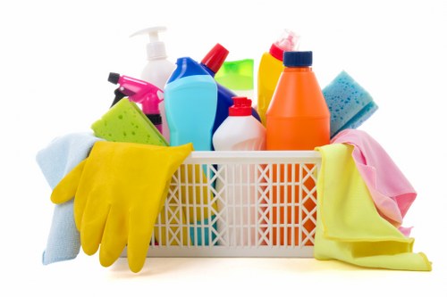 Expert carpet cleaning in Bromley removing dirt from carpet fibres