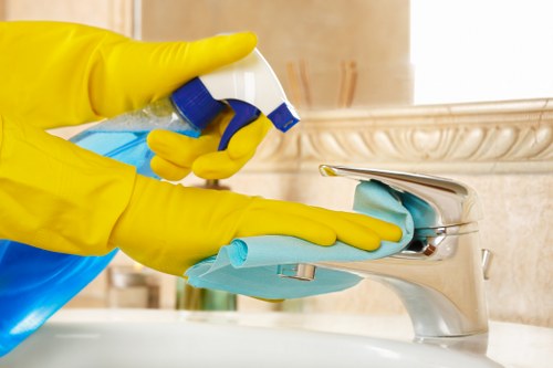 Risk management practices and incident reporting in a safety policy